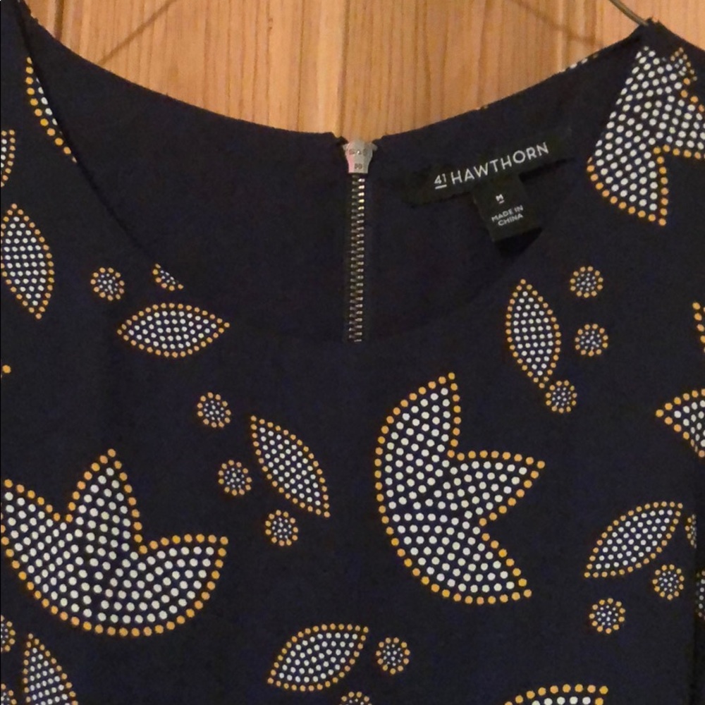 Sleeveless blouse